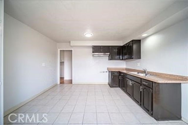 1308 E Oaks Street C, Compton, CA 90221