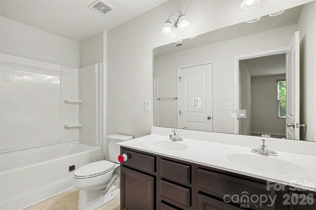 1602 Joseph Hewes Court, Charlotte, NC 28212