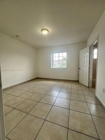 7281 NW 174th Ter 204, Hialeah, FL 33015