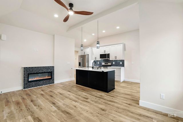 304 Van Buren, Twin Falls, ID 83301