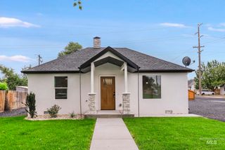 304 Van Buren, Twin Falls, ID 83301