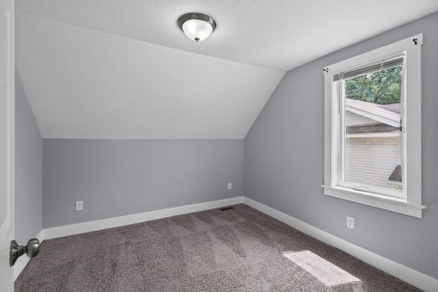 3718 Fremont Avenue N, Minneapolis, MN 55412
