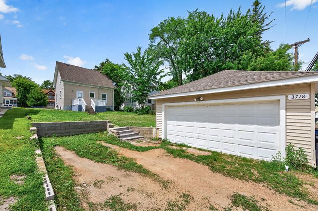 3718 Fremont Avenue N, Minneapolis, MN 55412