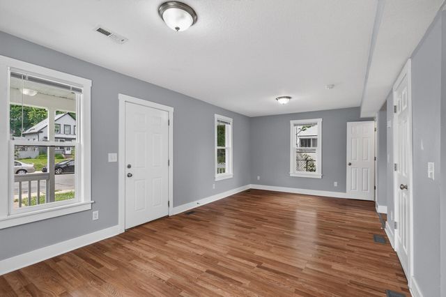 3718 Fremont Avenue N, Minneapolis, MN 55412