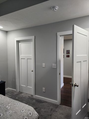 44 Sherwood Lane, Bedford, IN 47421