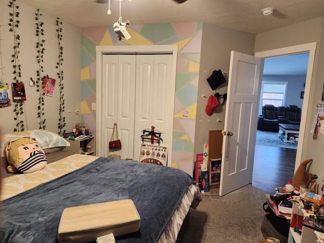 44 Sherwood Lane, Bedford, IN 47421