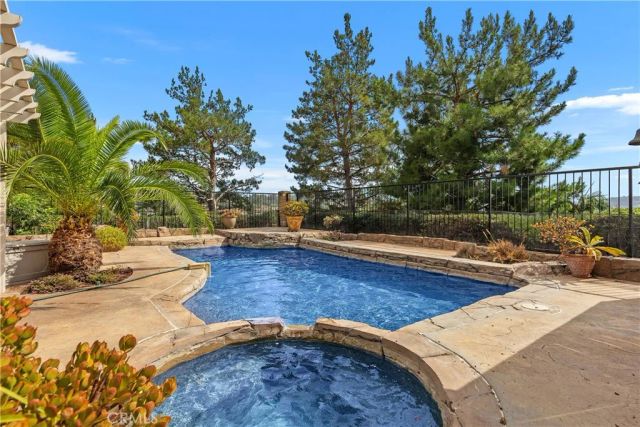 24841 Laguna Vista, Laguna Niguel, CA 92677