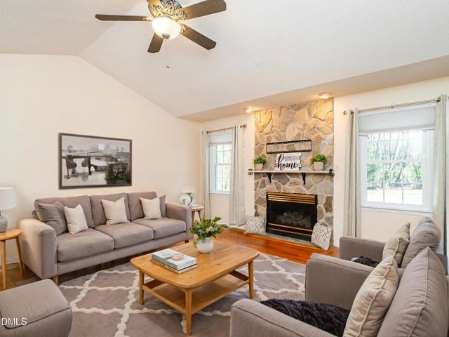 118 Random Lane, Burlington, NC 27215