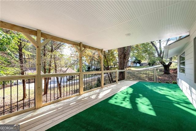 75 Lake Drive, Dawsonville, GA 30534