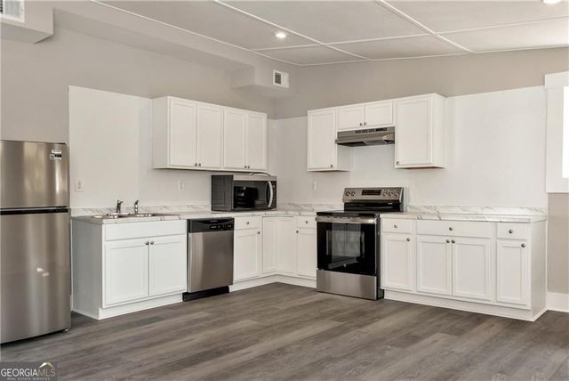 75 Lake Drive, Dawsonville, GA 30534