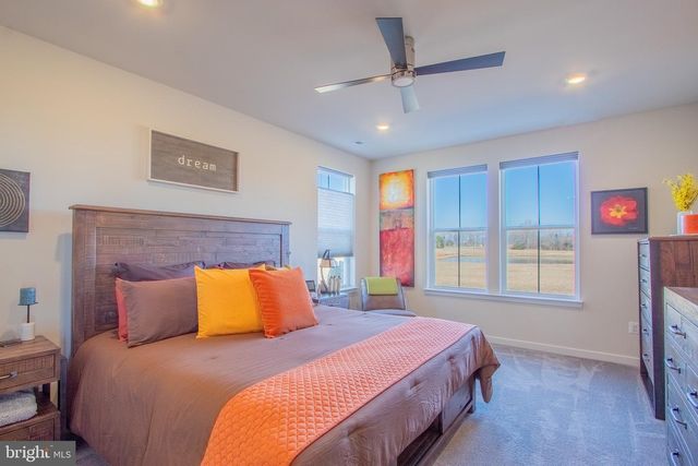 303 VIRDIN DR, Smyrna, DE 19977