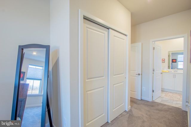 303 VIRDIN DR, Smyrna, DE 19977