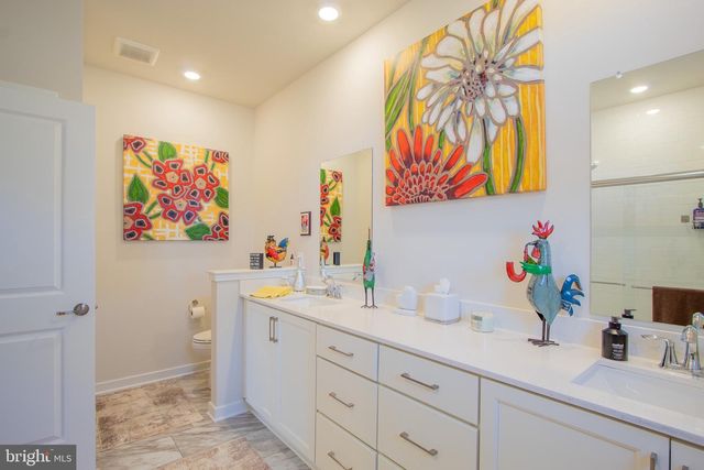 303 VIRDIN DR, Smyrna, DE 19977