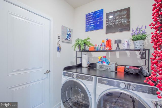 303 VIRDIN DR, Smyrna, DE 19977