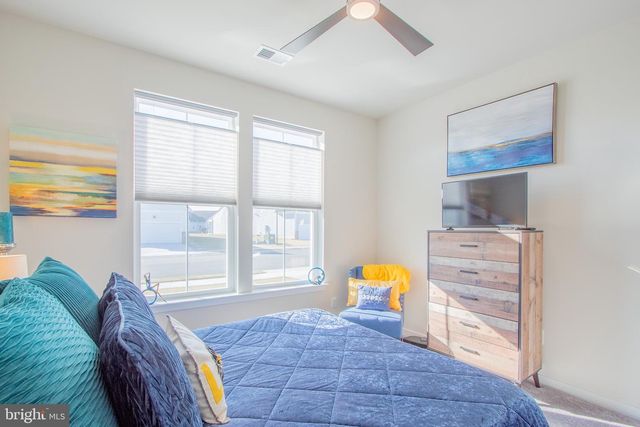 303 VIRDIN DR, Smyrna, DE 19977