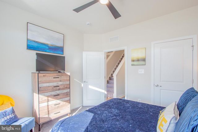 303 VIRDIN DR, Smyrna, DE 19977