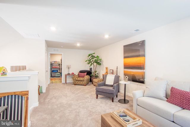 303 VIRDIN DR, Smyrna, DE 19977