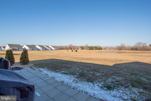 303 VIRDIN DR, Smyrna, DE 19977