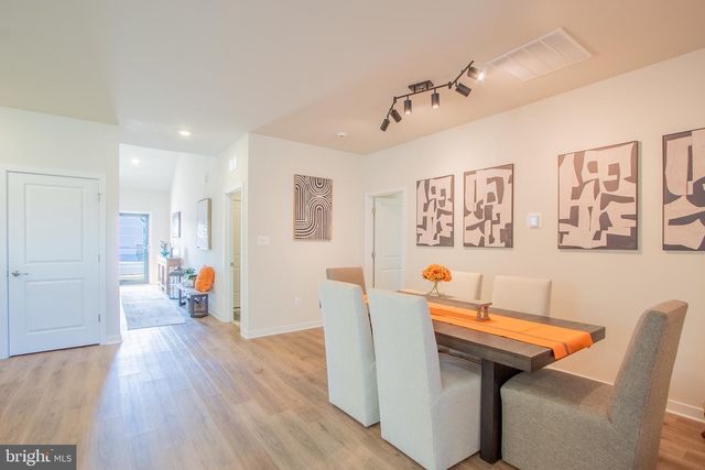 303 VIRDIN DR, Smyrna, DE 19977