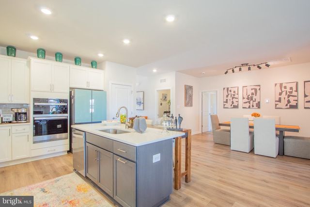 303 VIRDIN DR, Smyrna, DE 19977