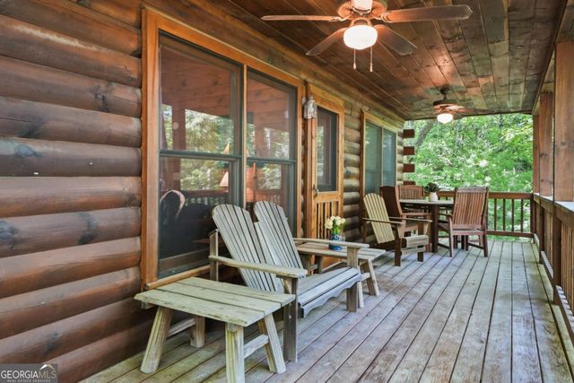 156 Dupont Drive, Blue Ridge, GA 30513