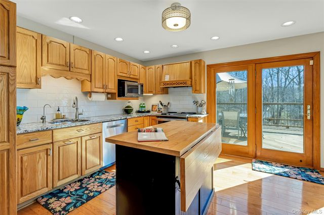204 Cherry Hill Road, Carmel, NY 10512