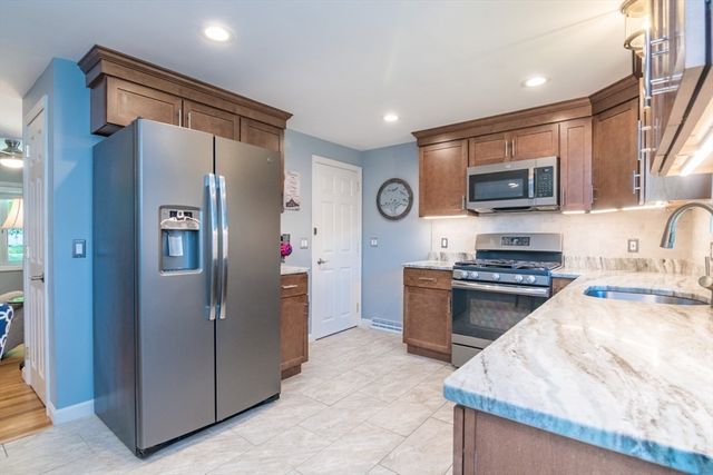 32 Maryland Street, East Longmeadow, MA 01028