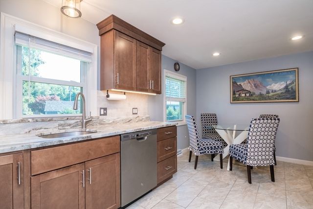 32 Maryland Street, East Longmeadow, MA 01028