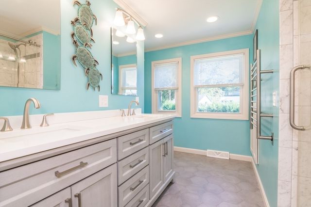 32 Maryland Street, East Longmeadow, MA 01028