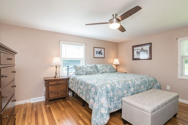 32 Maryland Street, East Longmeadow, MA 01028