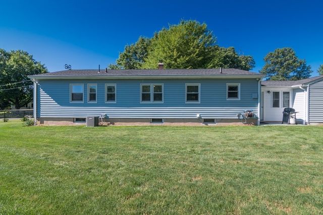 32 Maryland Street, East Longmeadow, MA 01028