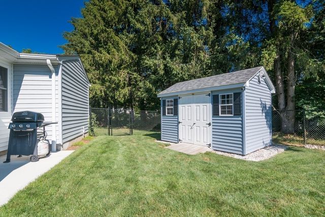 32 Maryland Street, East Longmeadow, MA 01028