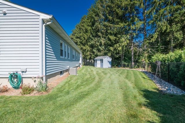 32 Maryland Street, East Longmeadow, MA 01028