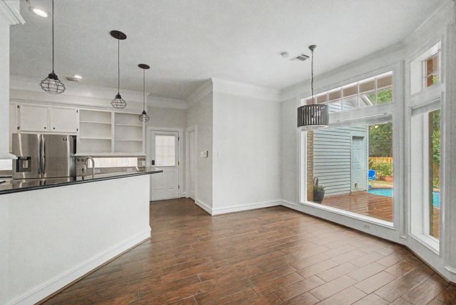 87 Rush Haven Drive, The Woodlands, TX 77381