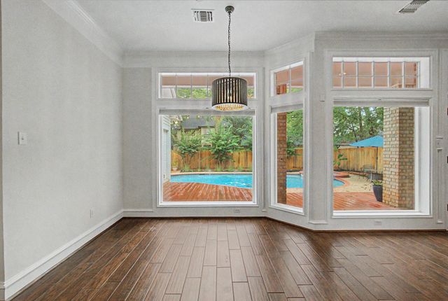87 Rush Haven Drive, The Woodlands, TX 77381