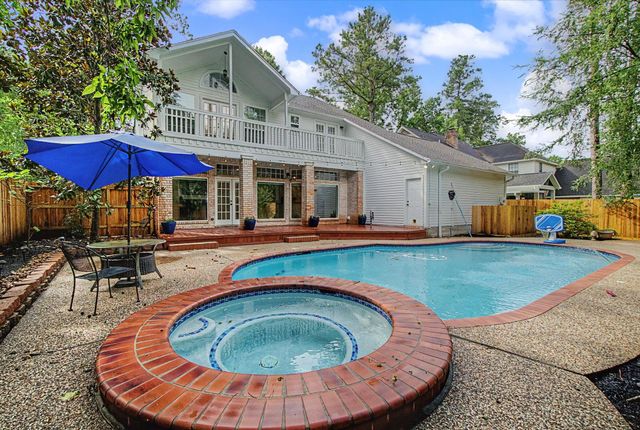 87 Rush Haven Drive, The Woodlands, TX 77381