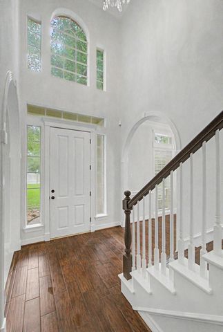 87 Rush Haven Drive, The Woodlands, TX 77381