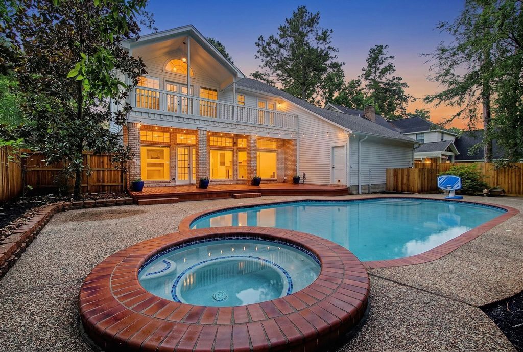 87 Rush Haven Drive, The Woodlands, TX 77381