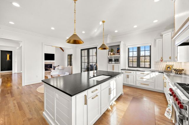 3096 Bobwhite Trail, Lexington, KY 40509