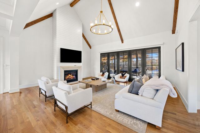 3096 Bobwhite Trail, Lexington, KY 40509