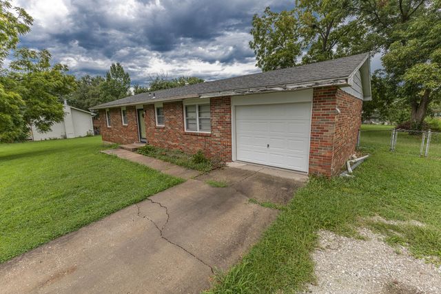 7681 E PARKLANE DR, Columbia, MO 65201