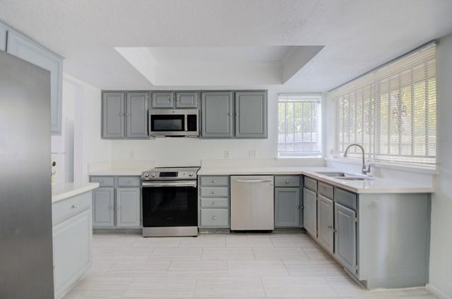 12743 Grand Cross Lane, Houston, TX 77072