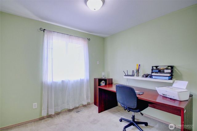 5208 213th Place SW, Mountlake Terrace, WA 98043