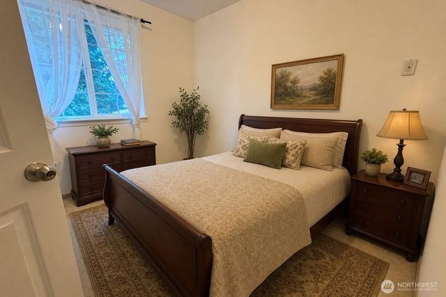 5208 213th Place SW, Mountlake Terrace, WA 98043