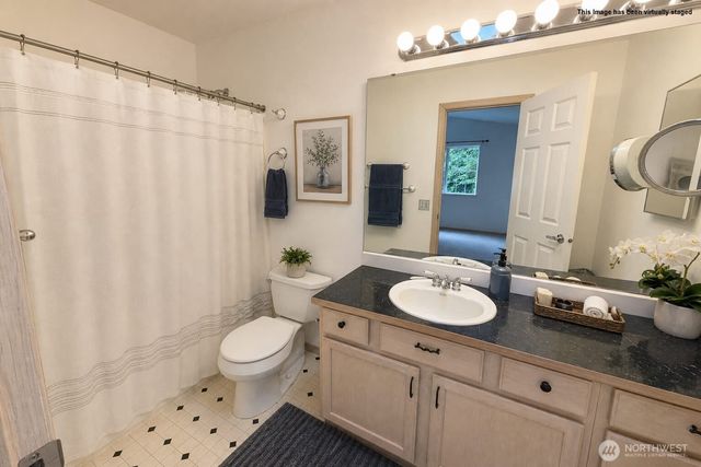 5208 213th Place SW, Mountlake Terrace, WA 98043