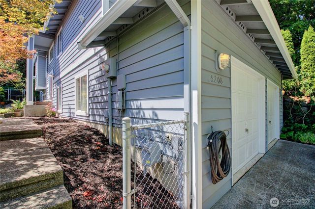 5208 213th Place SW, Mountlake Terrace, WA 98043