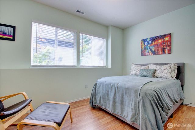 5208 213th Place SW, Mountlake Terrace, WA 98043