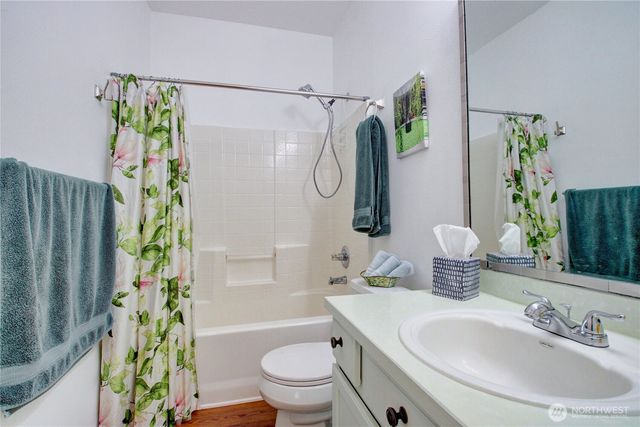 5208 213th Place SW, Mountlake Terrace, WA 98043