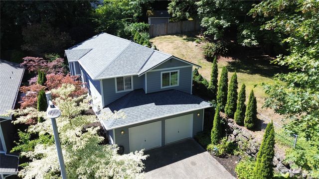 5208 213th Place SW, Mountlake Terrace, WA 98043