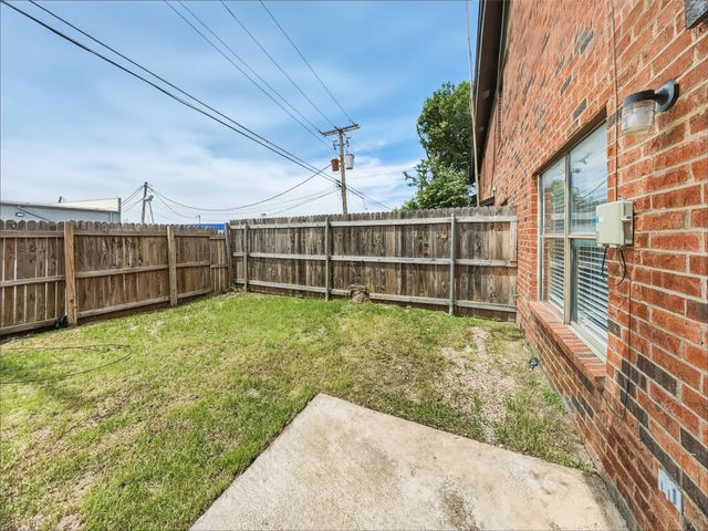 1006 Bland Drive 1012, Arlington, TX 76010